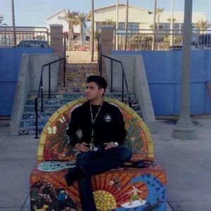 Meet your Posher, Cayetano